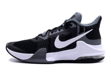 nike sneakers for men 2024